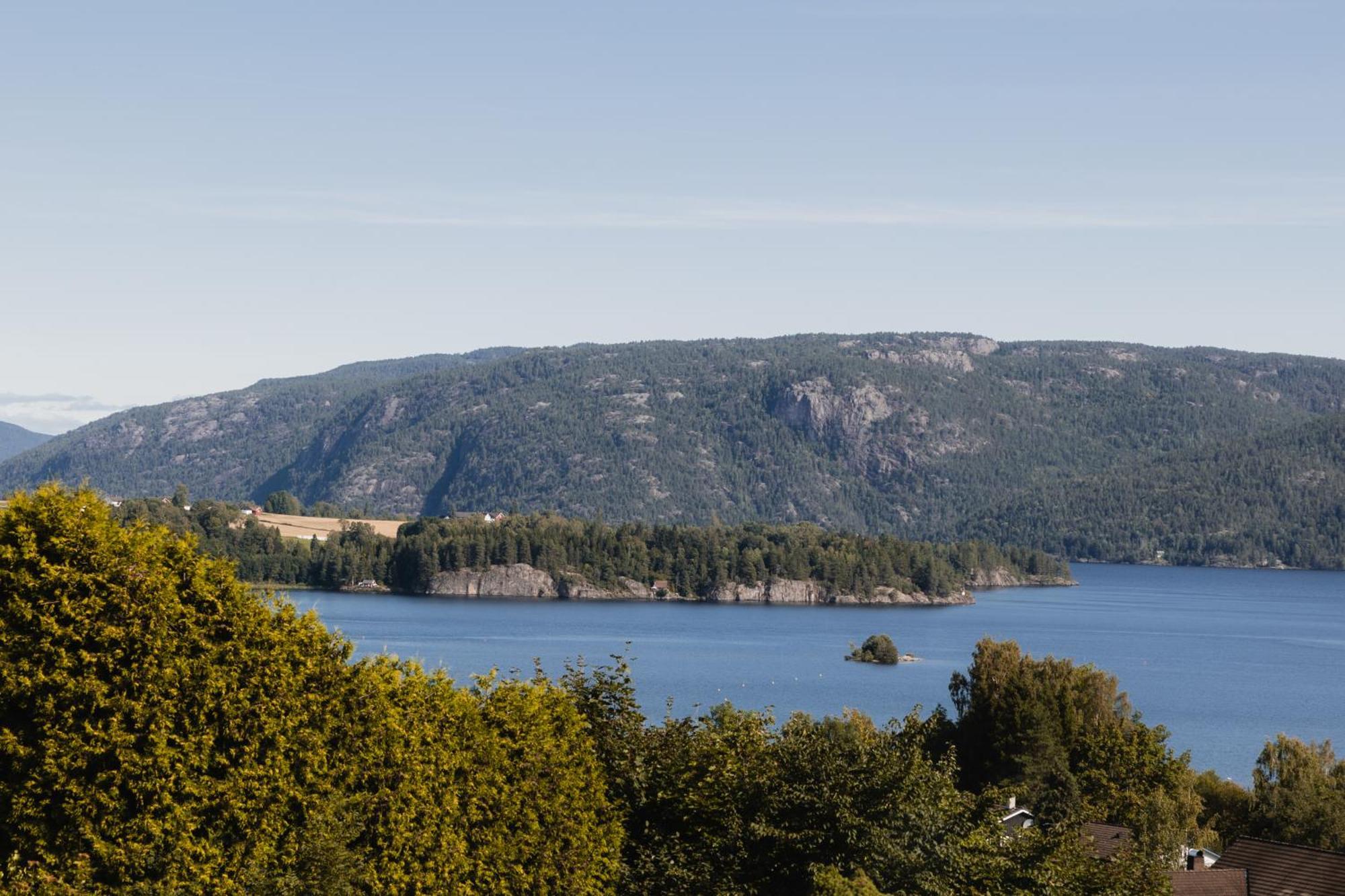 Leilighet Med Flott Uteplass Ulefoss Exteriér fotografie